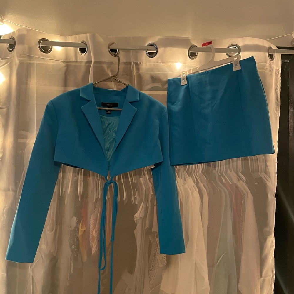 Cropped blazer and skirt set